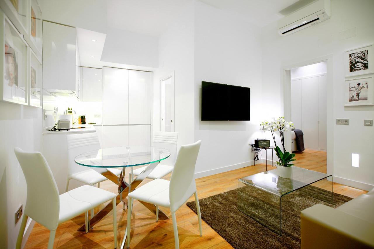 Prado Suite Madrid Luaran gambar