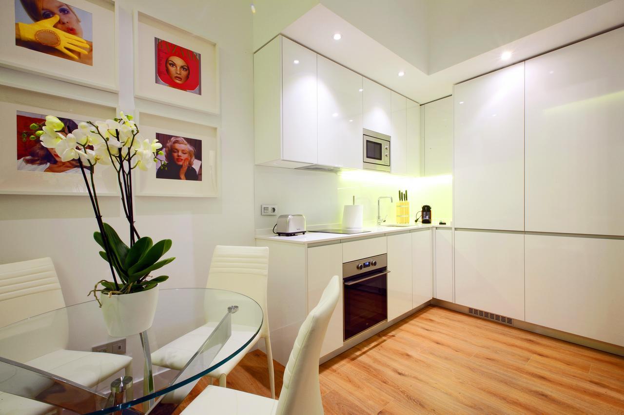 Prado Suite Madrid Luaran gambar