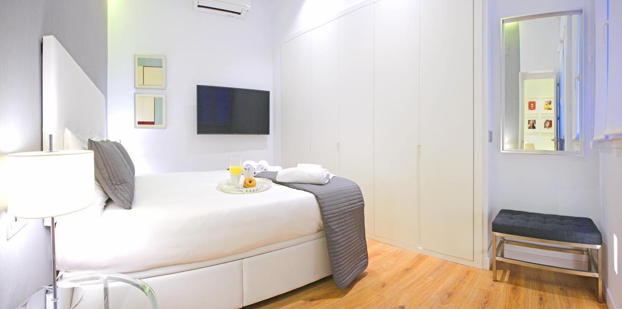Prado Suite Madrid Luaran gambar
