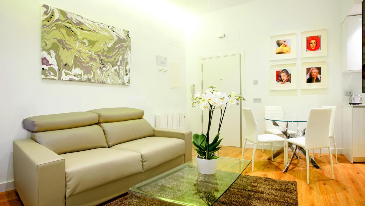 Prado Suite Madrid Luaran gambar