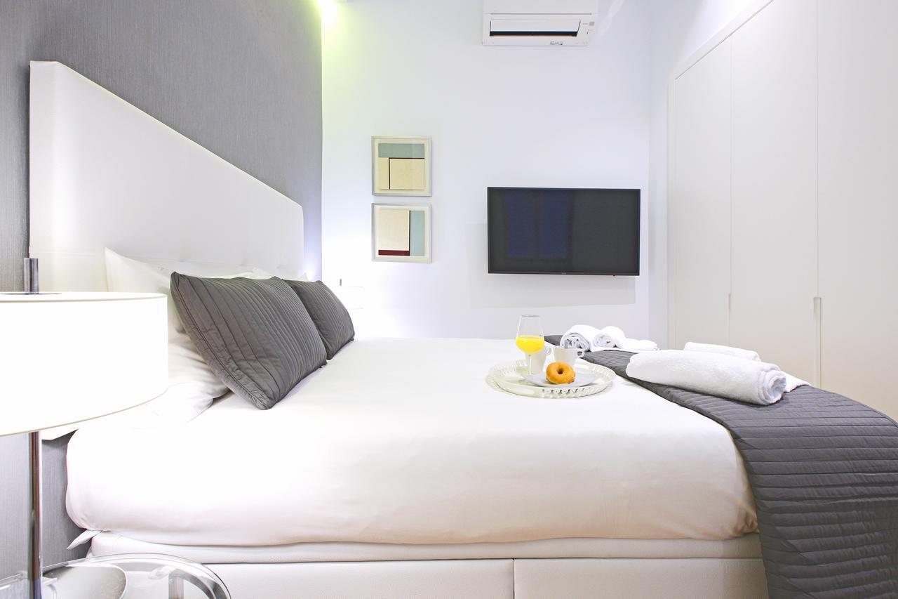 Prado Suite Madrid Luaran gambar